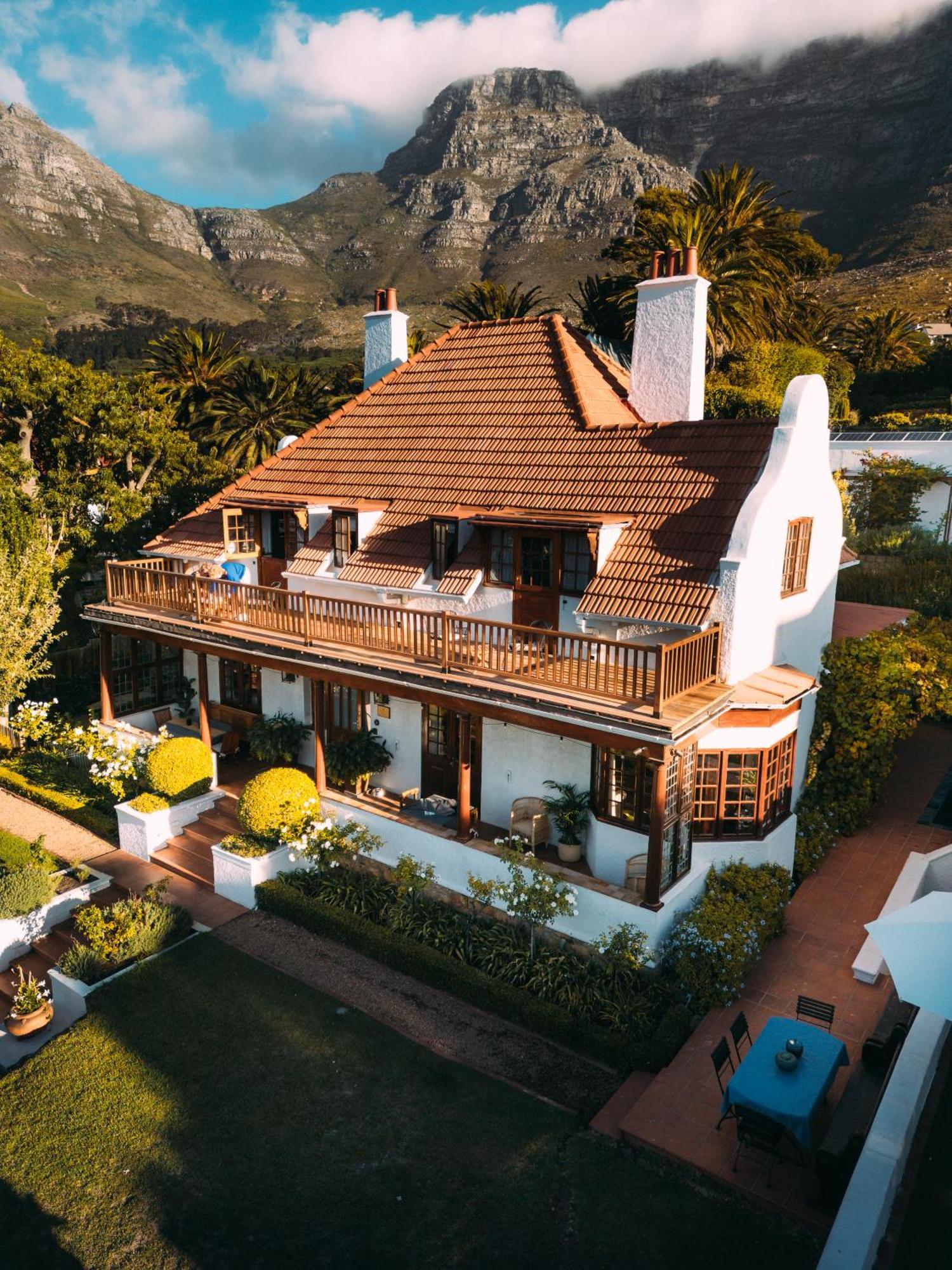 Acorn House Bed & Breakfast Cape Town Exterior photo